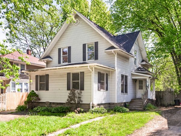 536 N 7th Street , DeKalb, IL 60115