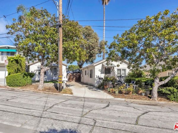 1226 Corona Street, Hermosa Beach, CA 90254