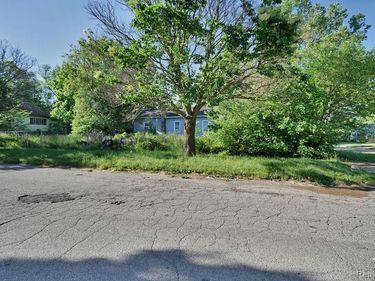 4201 Brunswick Avenue , Flint, MI 48507