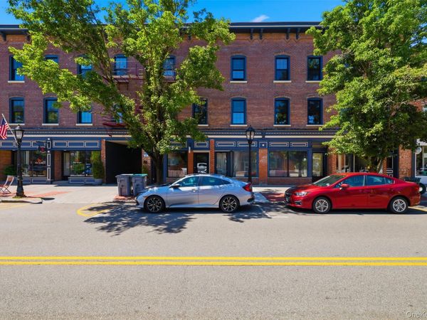 201 Main Street, Unit 2, Beacon, NY 12508