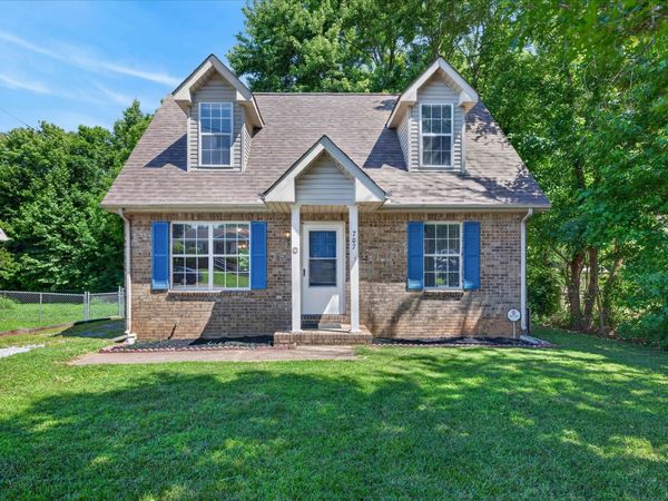 707 Anita Ct, Clarksville, TN 37042
