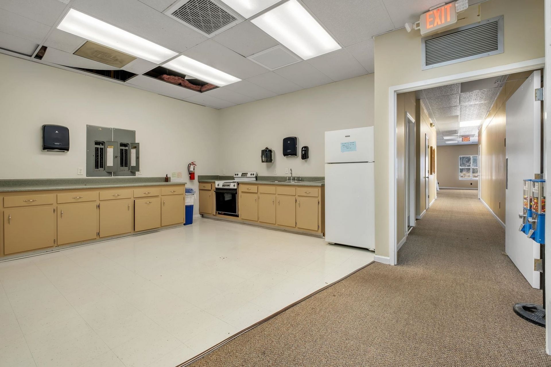 1690 SW Capital Circle Circle , Tallahassee, FL 32310 Photo