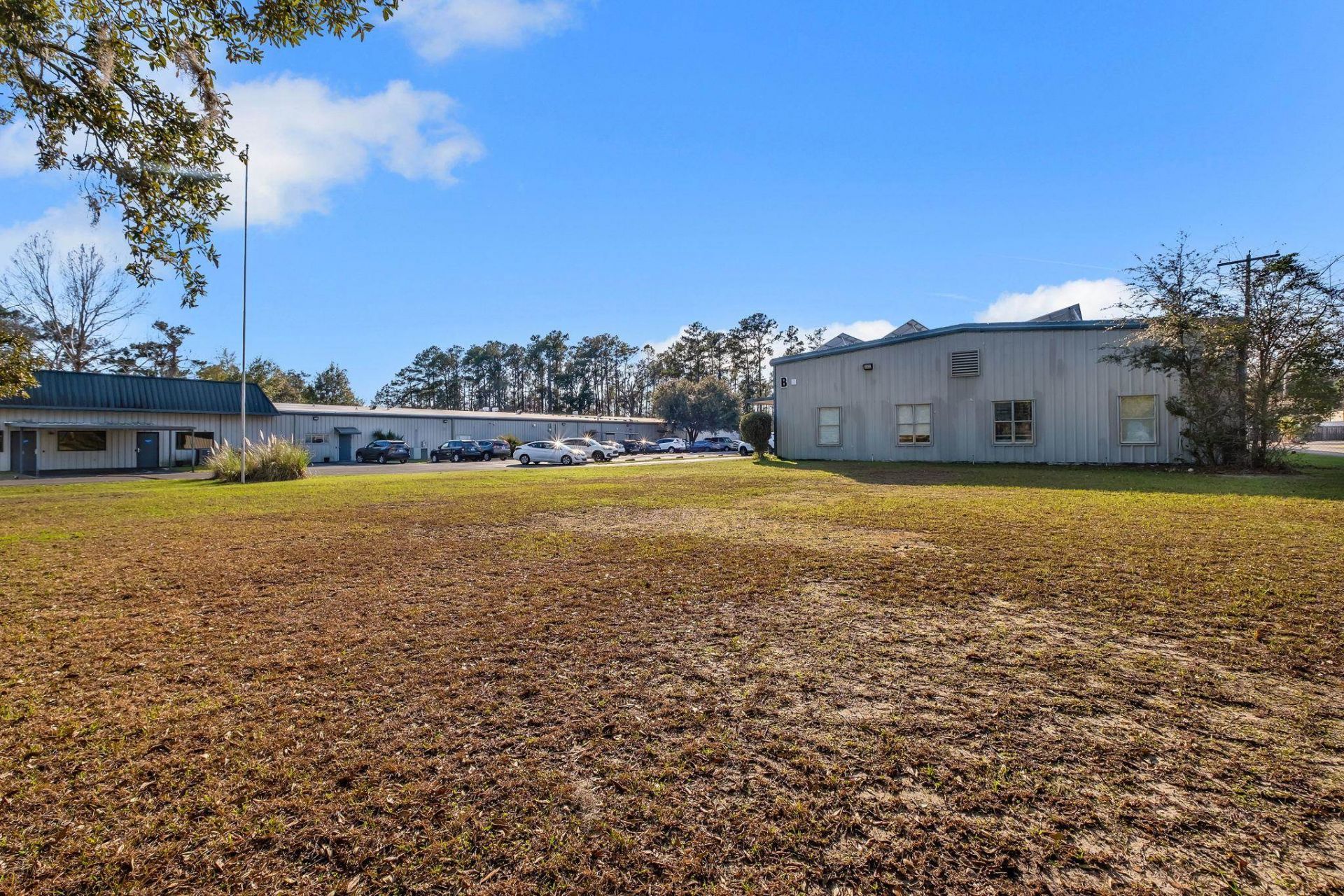 1690 SW Capital Circle Circle , Tallahassee, FL 32310 Photo
