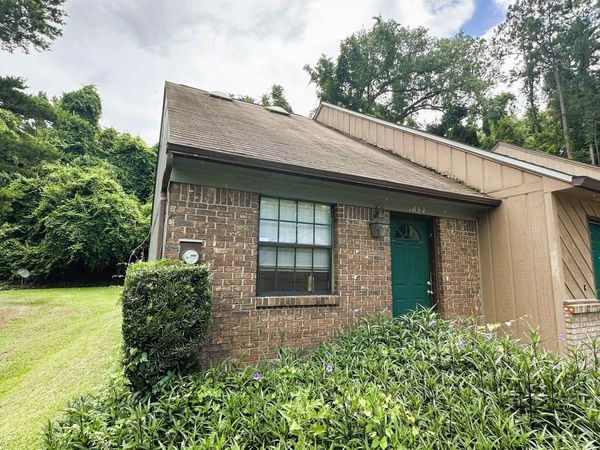 1059 Ocala Road, Tallahassee, FL 32304