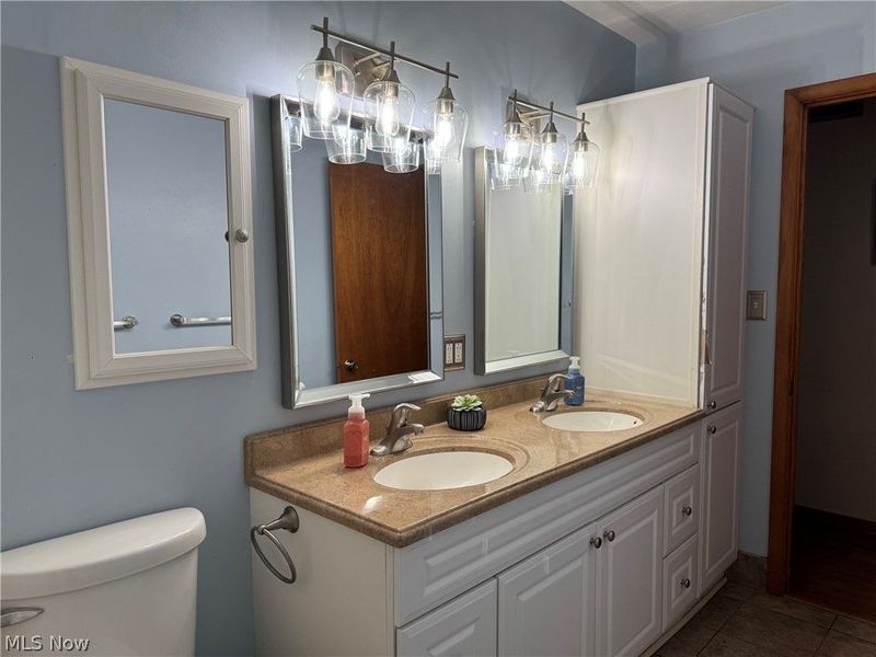 711 E Montgomery Street, Marietta, OH 45750 Photo 18