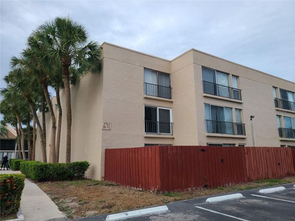 2763 WOODGATE LANE , Unit 204, SARASOTA, FL 34231