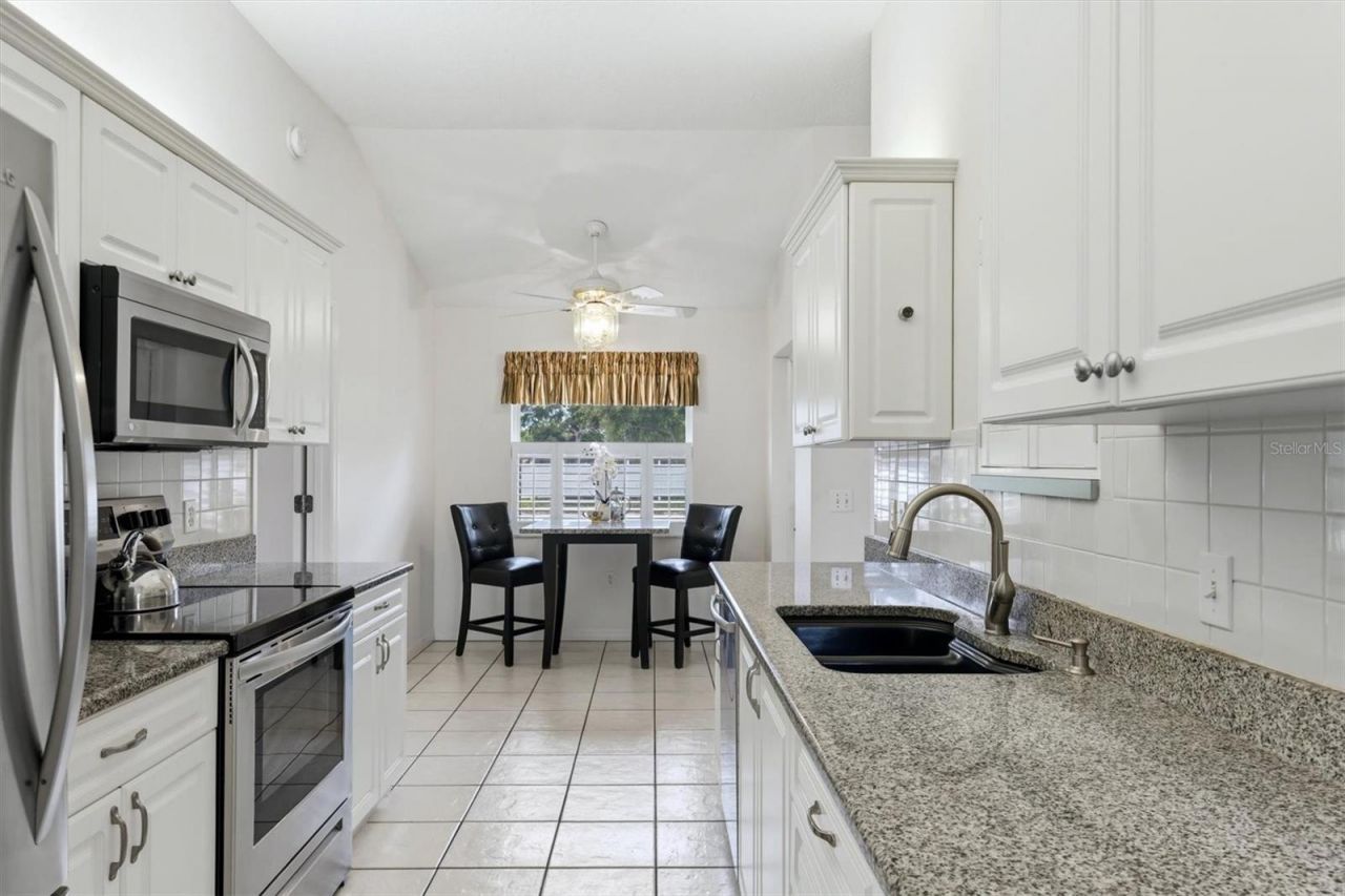 2404 50th Drive E, Bradenton, FL 34203 Photo