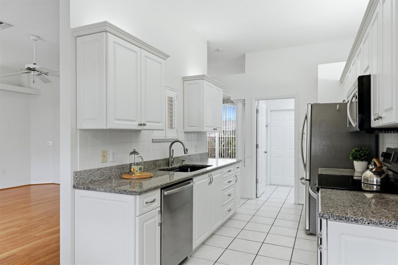 2404 50th Drive E, Bradenton, FL 34203 Photo