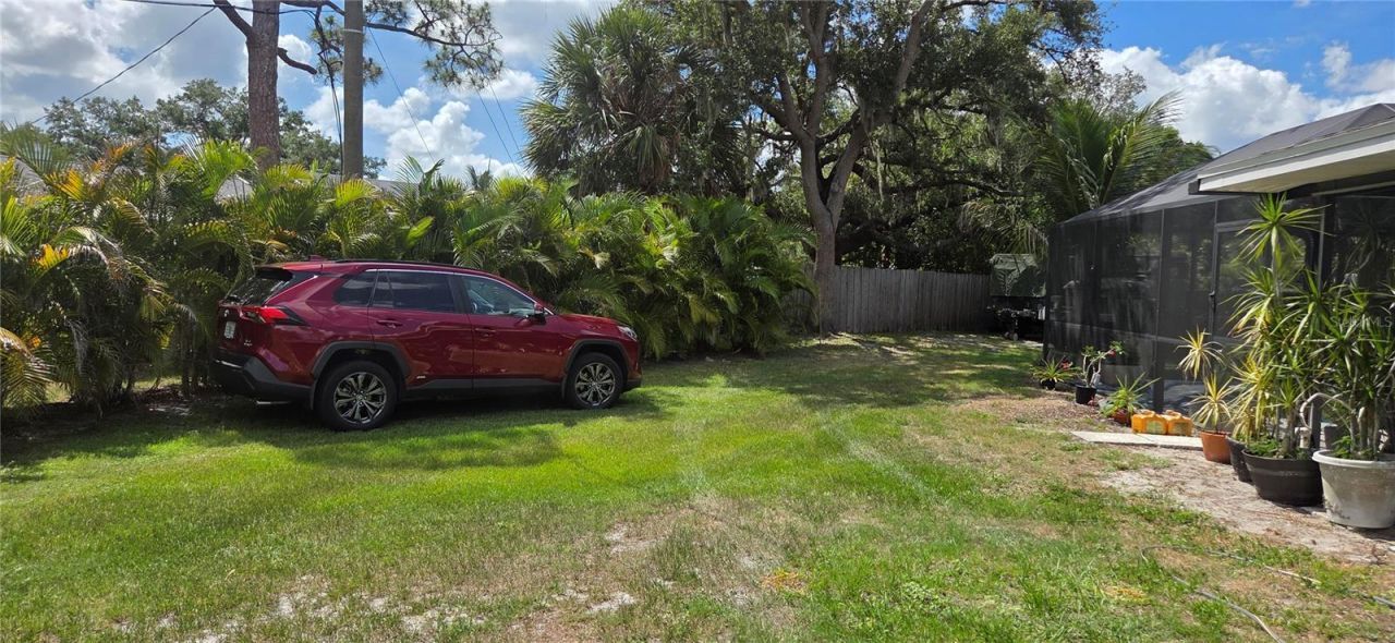 221 Dade Avenue , Sarasota, FL 34232 Photo
