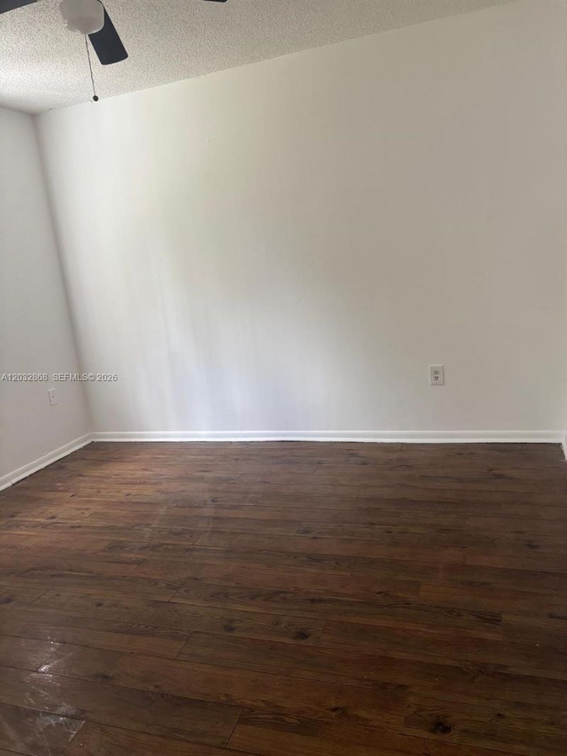 2925 W 80th St , Unit 101, Hialeah, FL 33018 Photo