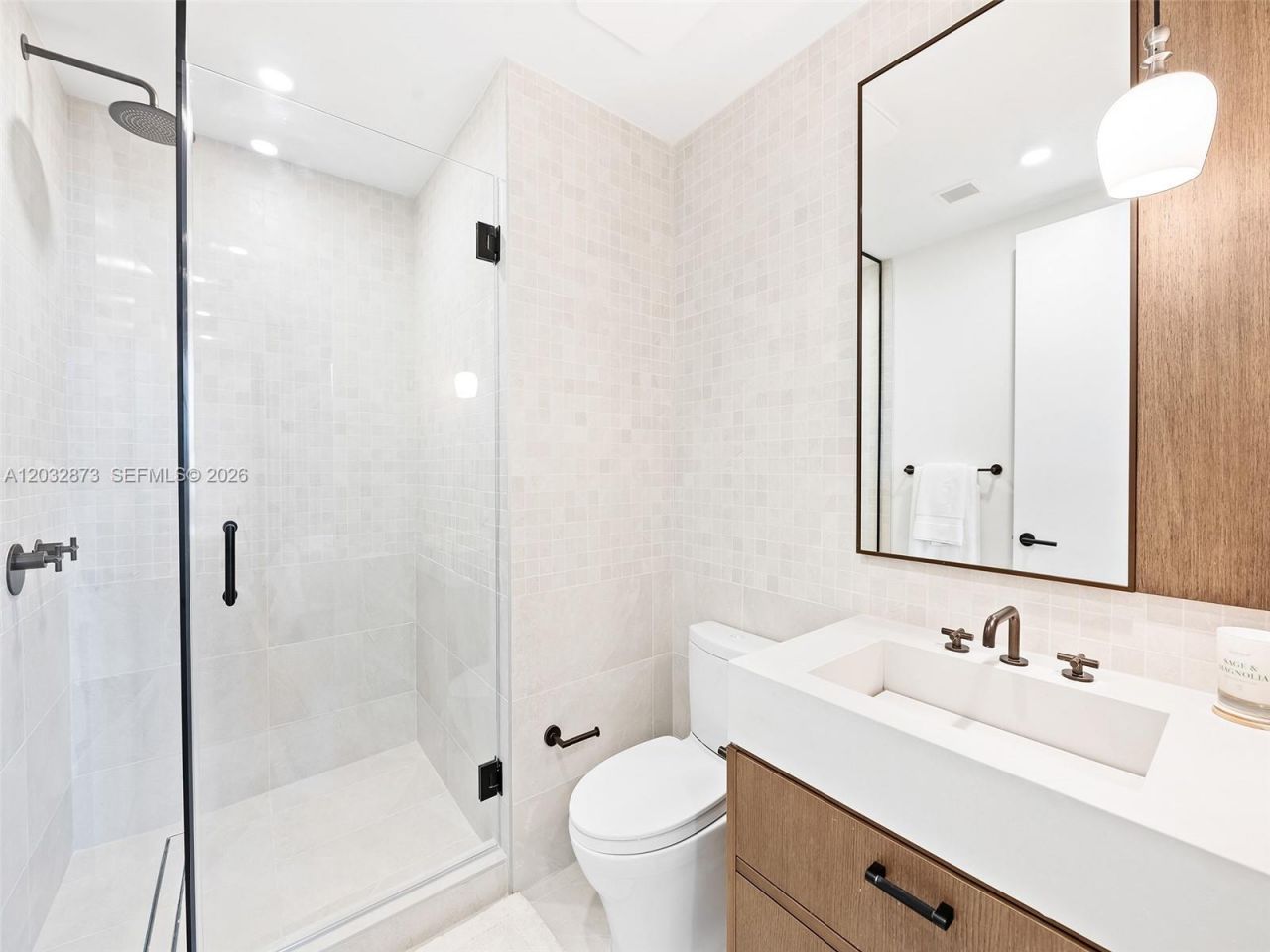 2200 Brickell Ave, Unit 207, Miami, FL 33129 Photo
