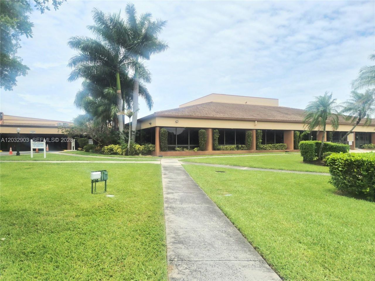 9041 Sunrise Lakes Blvd , Unit 106, Sunrise, FL 33322 Photo