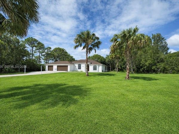 5513 Palmetto Dr , Fort Pierce, FL 34982
