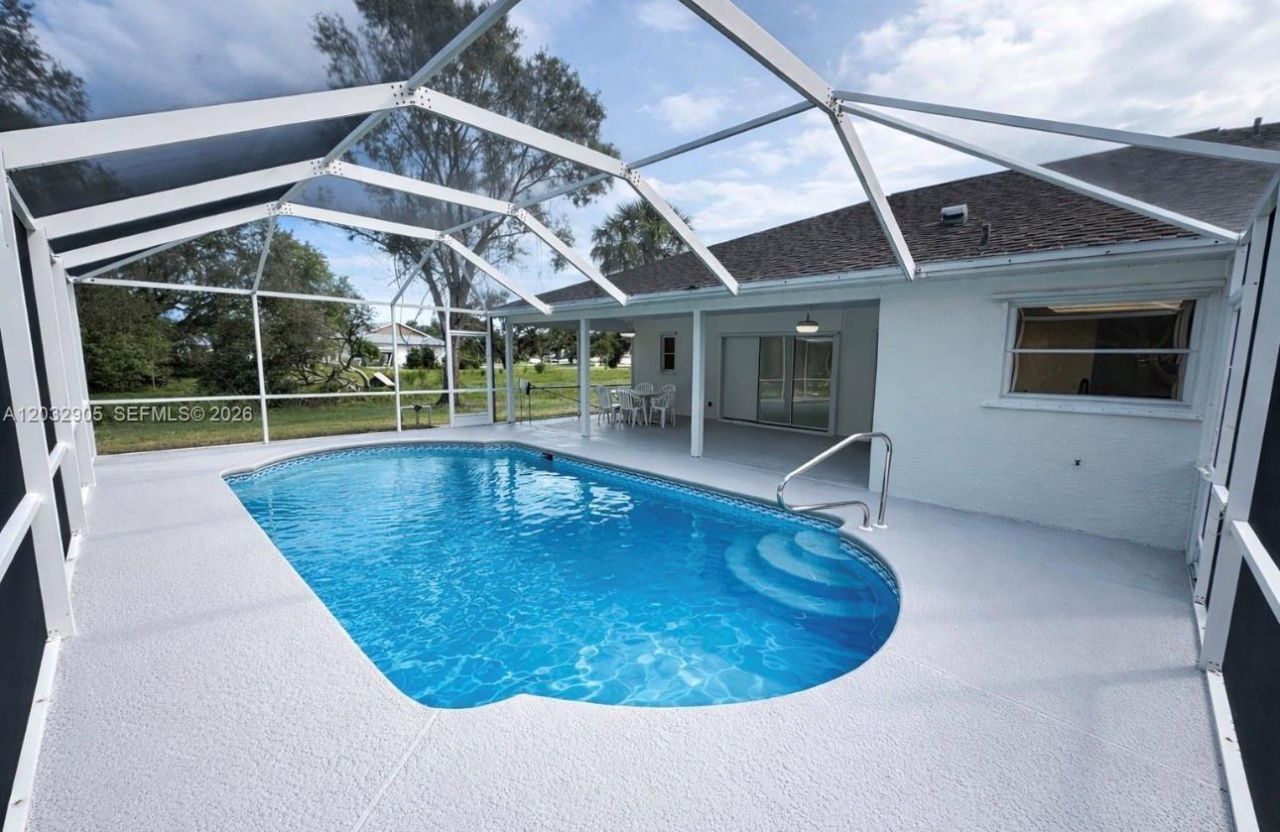 5513 Palmetto Dr, Fort Pierce, FL 34982 Photo