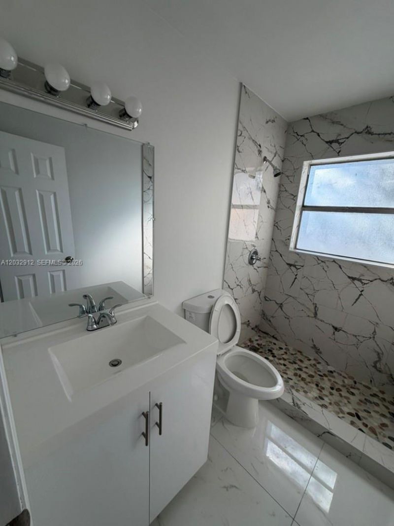 5150 W 12th Ave, Unit 206, Hialeah, FL 33012 Photo