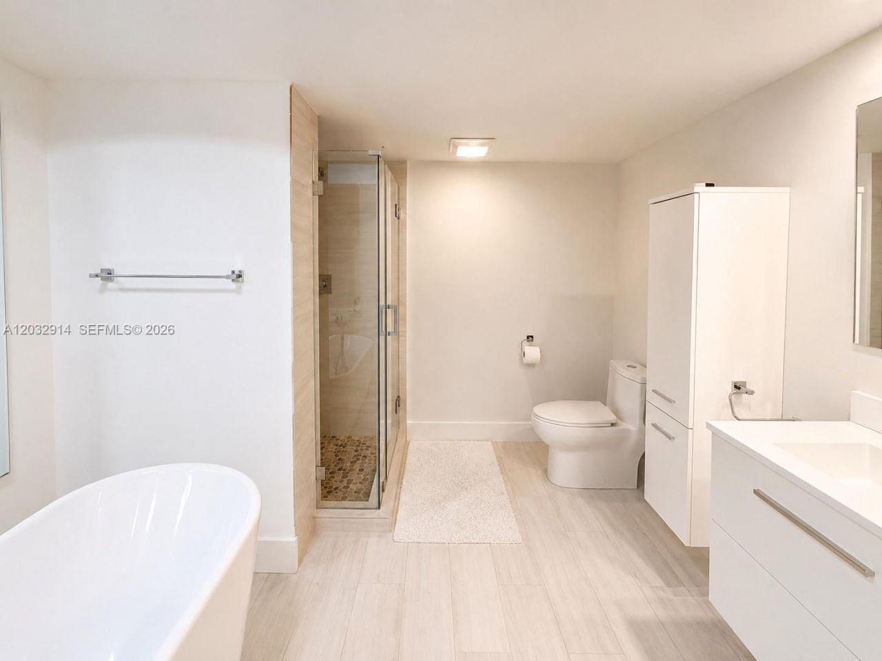 1865 S Ocean Dr , Unit 8I, Hallandale Beach, FL 33009 Photo