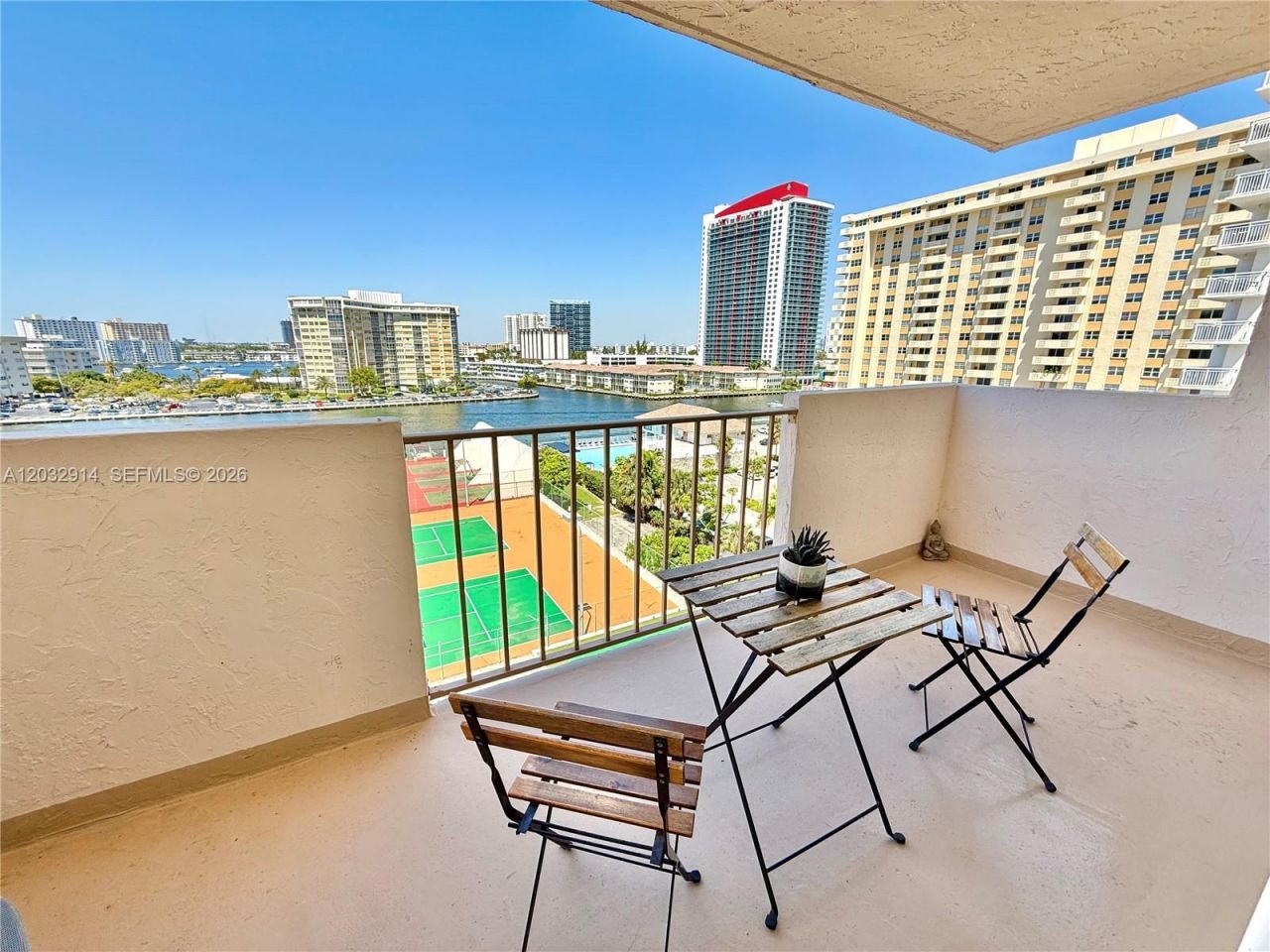 1865 S Ocean Dr , Unit 8I, Hallandale Beach, FL 33009 Photo