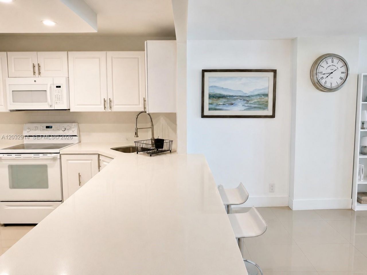 1865 S Ocean Dr , Unit 8I, Hallandale Beach, FL 33009 Photo