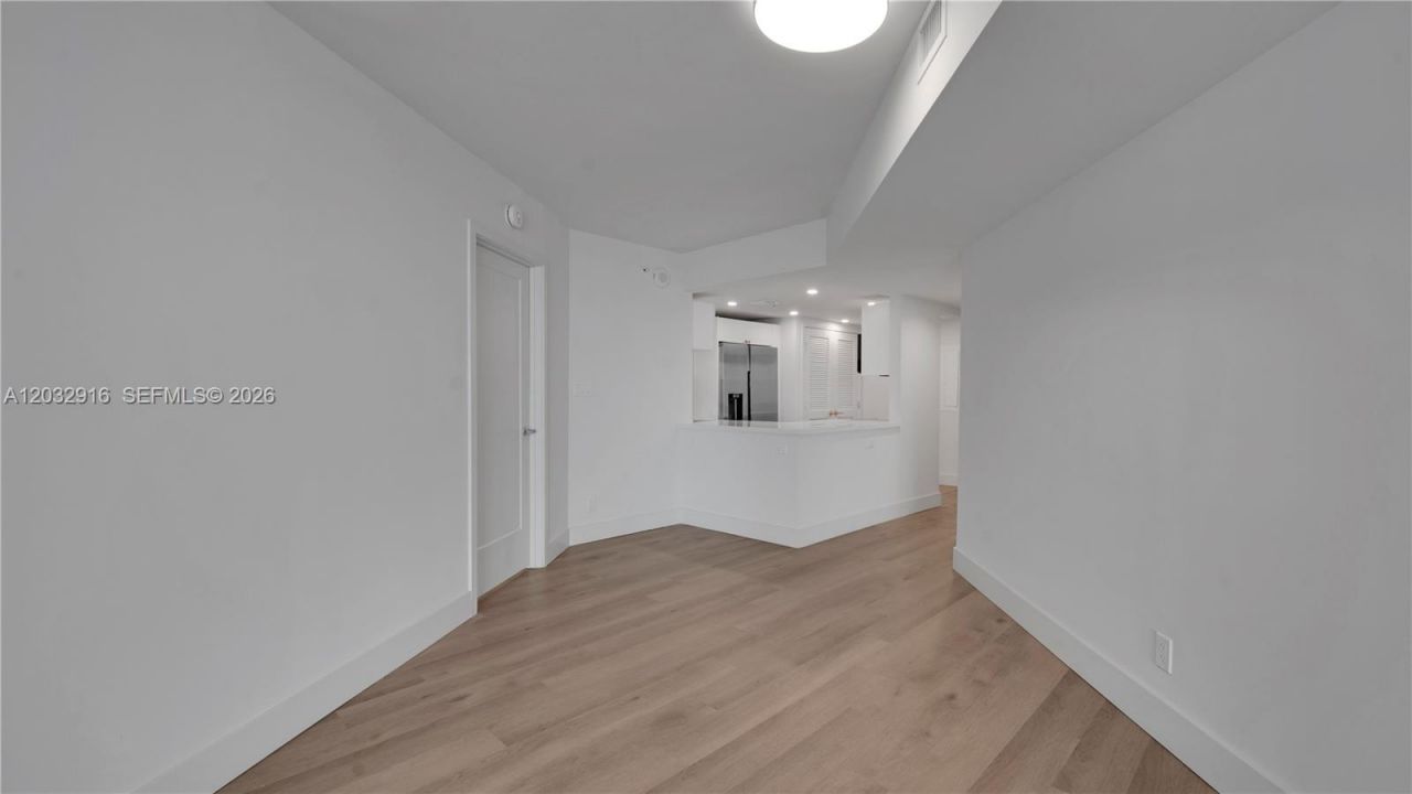 555 NE 34th St , Unit 2607, Miami, FL 33137 Photo