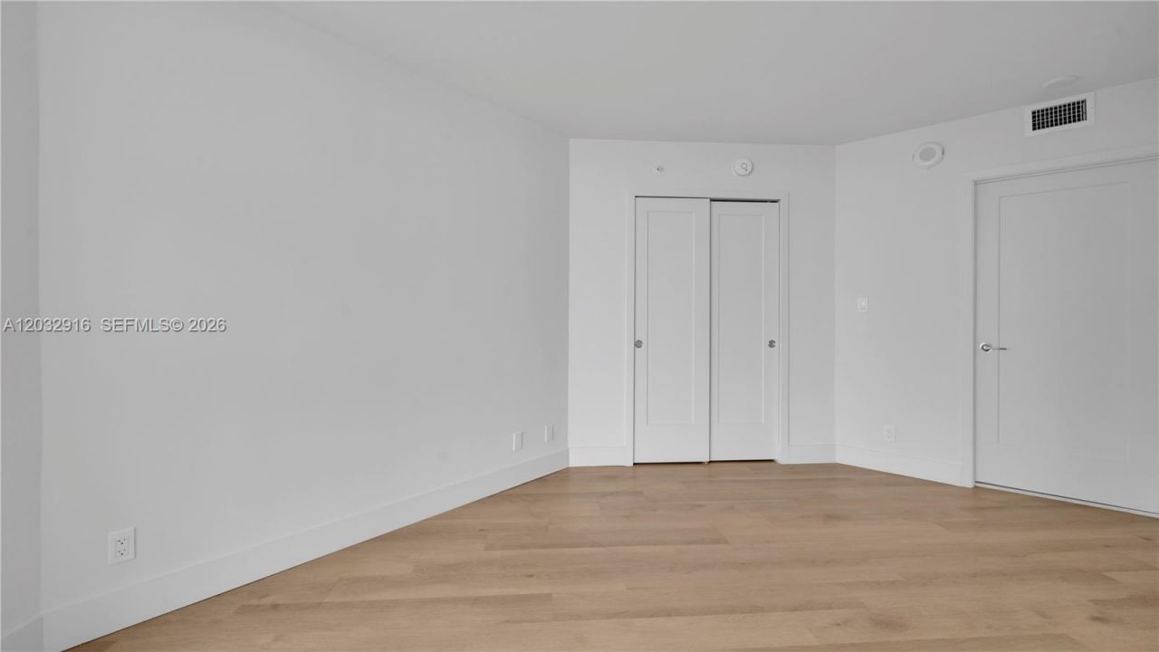 555 NE 34th St , Unit 2607, Miami, FL 33137 Photo