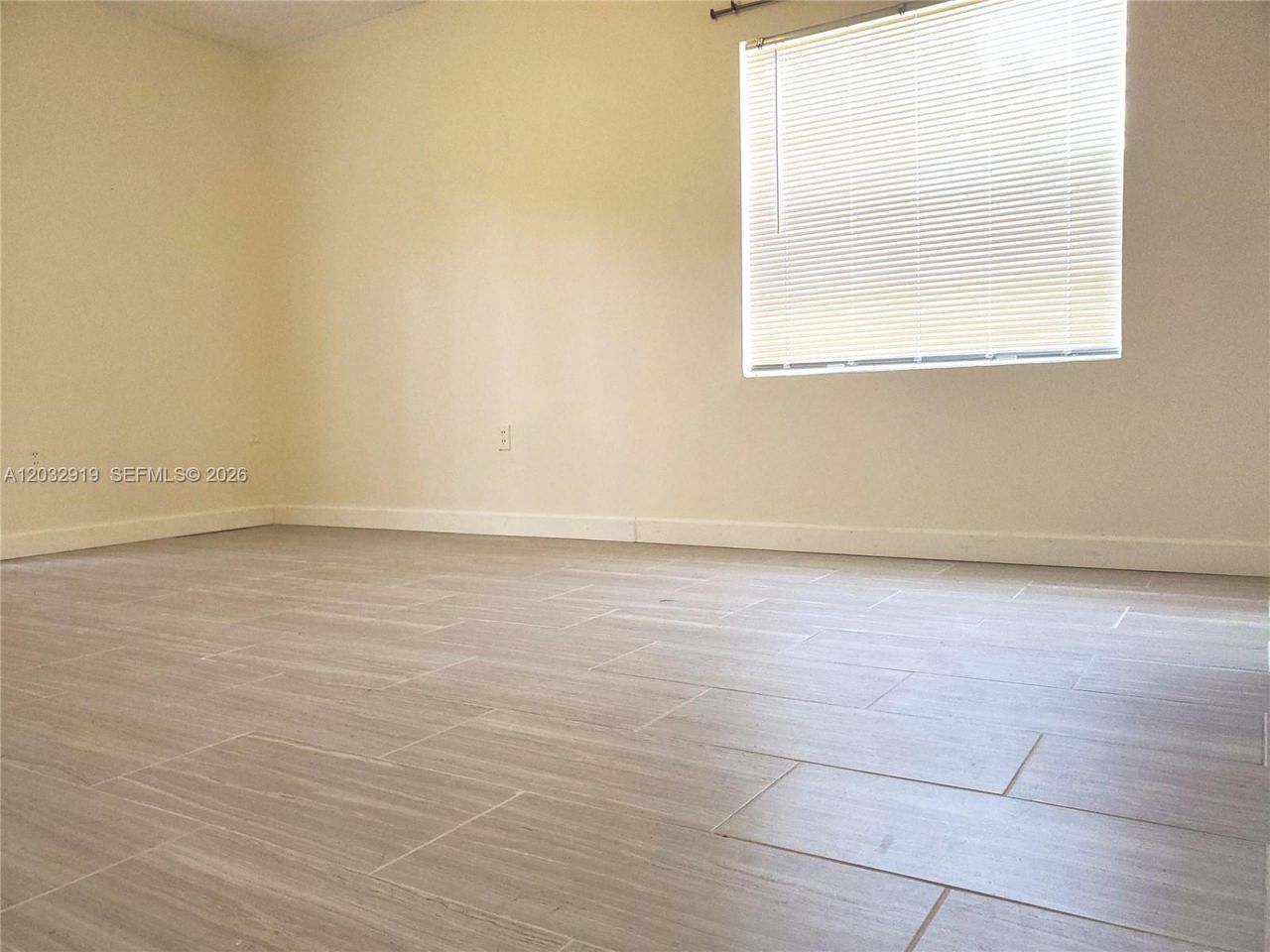 250 NW 107th Ave , Unit 106, Miami, FL 33172 Photo