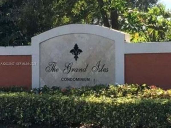 4155 N Haverhill Rd, Unit 1402, West Palm Beach, FL 33417