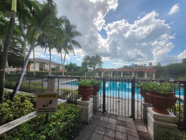 4155 N Haverhill Rd, Unit 1402, West Palm Beach, FL 33417 Photo