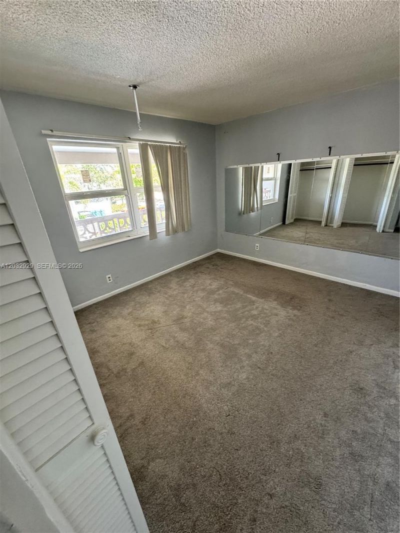 2701 NE 1st St , Unit 203, Pompano Beach, FL 33062 Photo