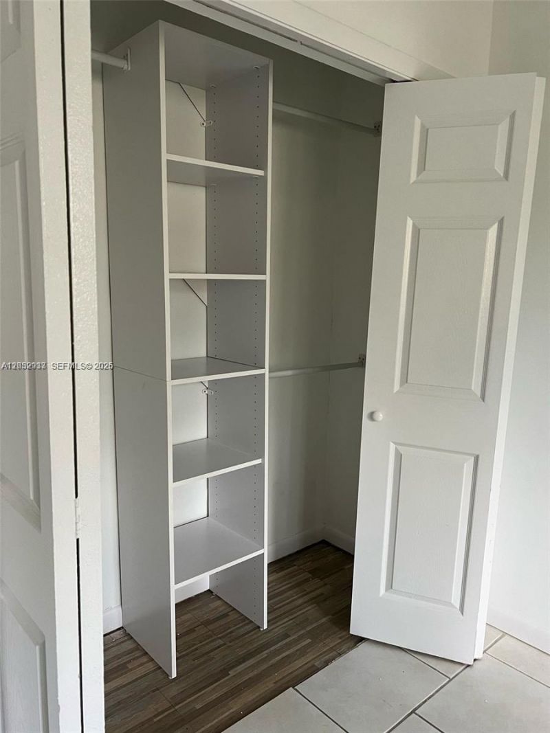 183 Lakeview Dr , Unit 103, Weston, FL 33326 Photo