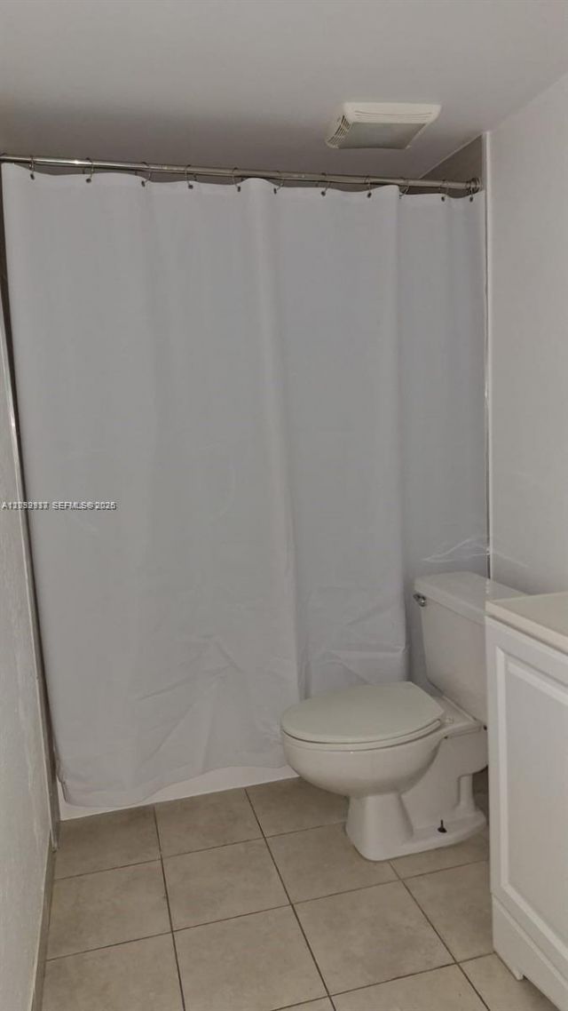 183 Lakeview Dr , Unit 103, Weston, FL 33326 Photo