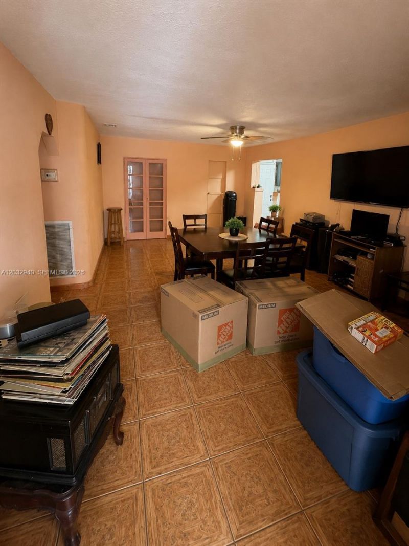 1376 NW 45th St , Miami, FL 33142 Photo