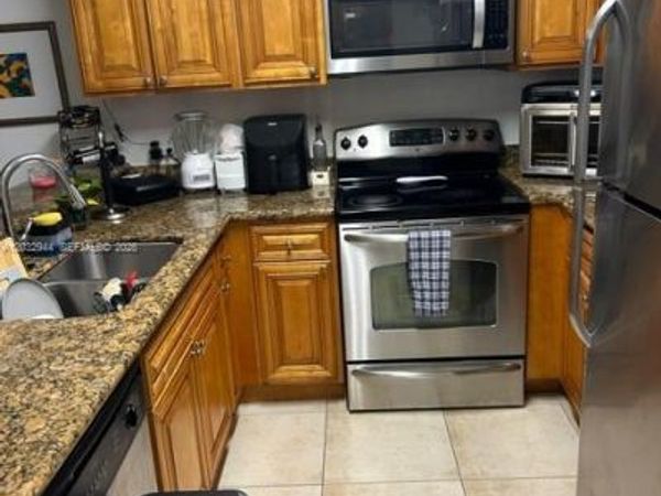 1561 Balfour Point Dr , Unit H, West Palm Beach, FL 33411
