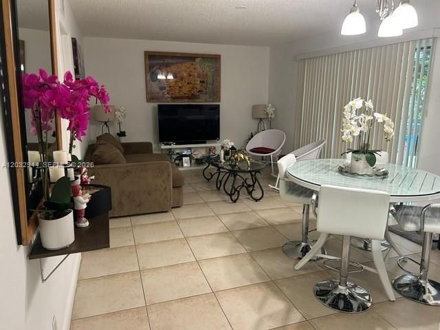 1561 Balfour Point Dr , Unit H, West Palm Beach, FL 33411 Photo