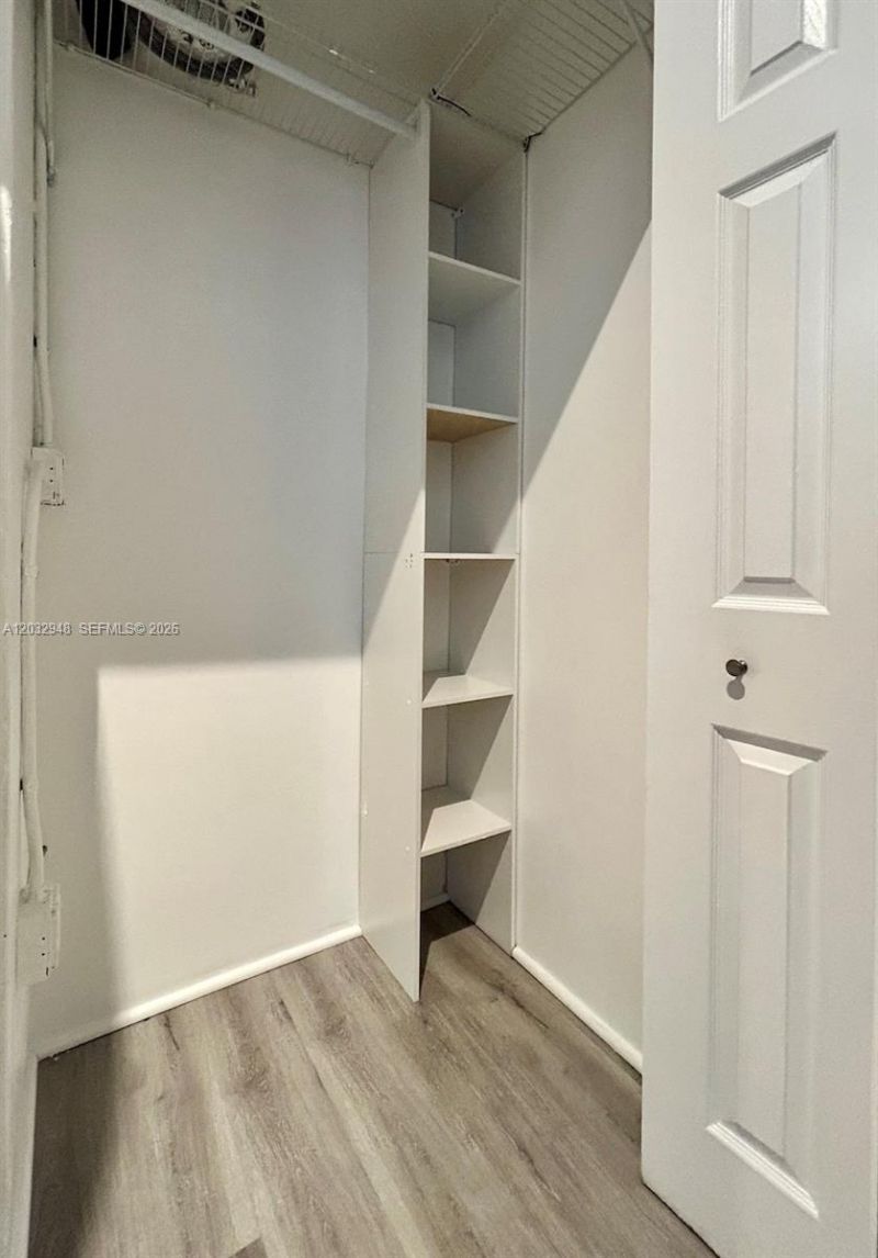 444 NE 30th St, Unit 707, Miami, FL 33137 Photo
