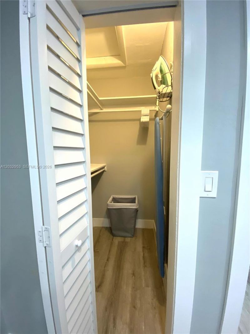 7901 SW 64 Ave , Unit 18, South Miami, FL 33143 Photo