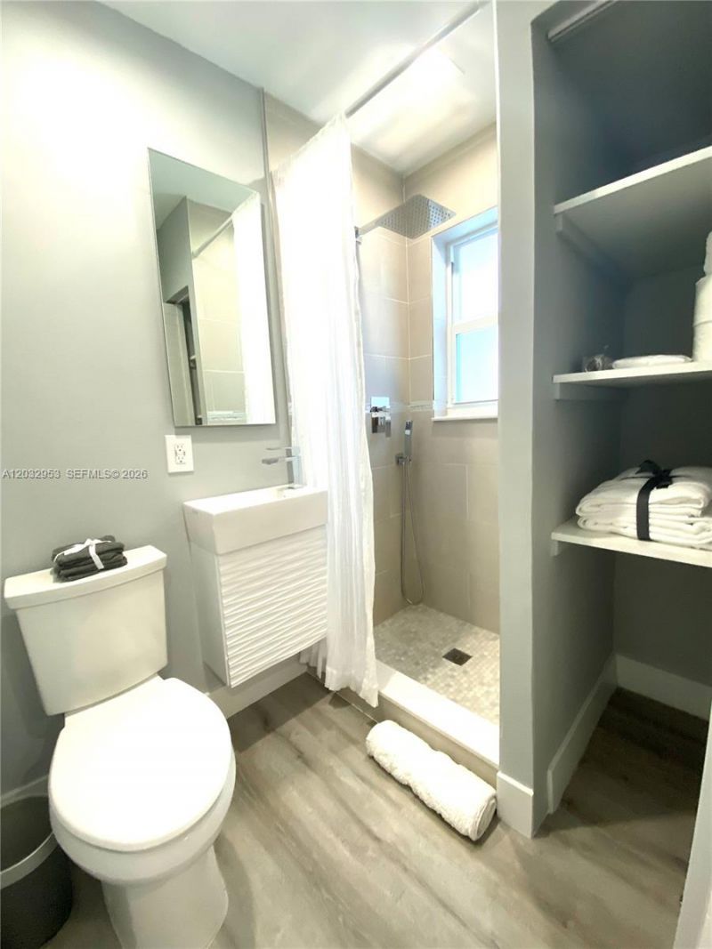 7901 SW 64 Ave , Unit 18, South Miami, FL 33143 Photo