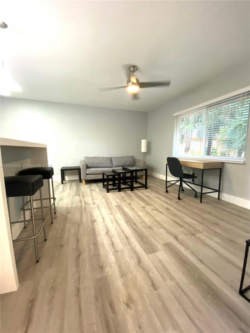 7901 SW 64 Ave , Unit 18, South Miami, FL 33143 Photo
