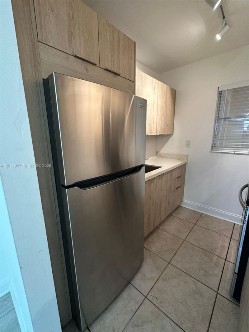 2008 N Jackson St , Unit B4, Hollywood, FL 33020 Photo