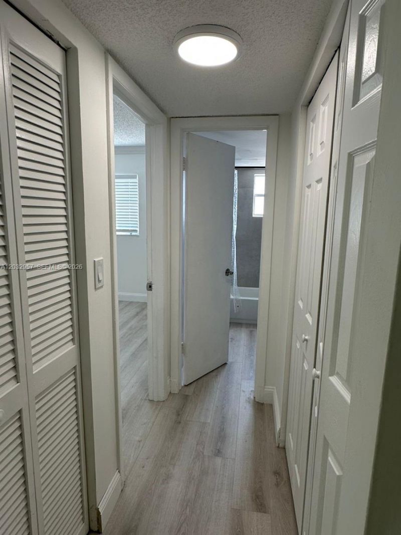 2008 N Jackson St , Unit B4, Hollywood, FL 33020 Photo