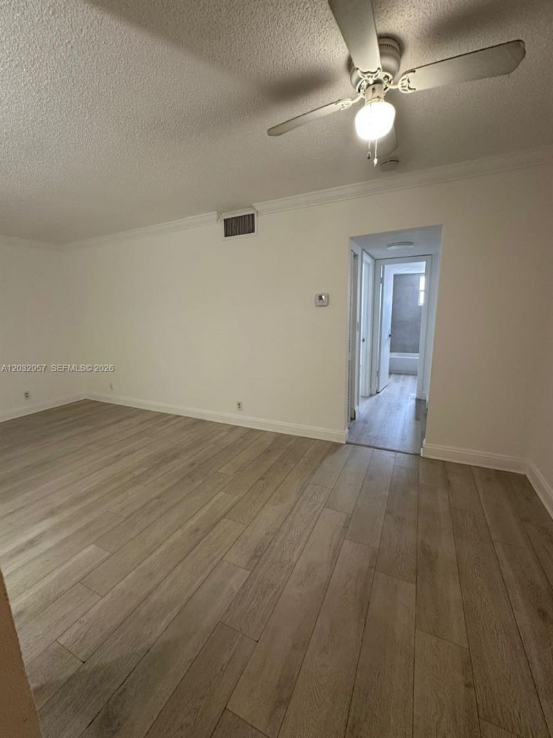2008 N Jackson St , Unit B4, Hollywood, FL 33020 Photo