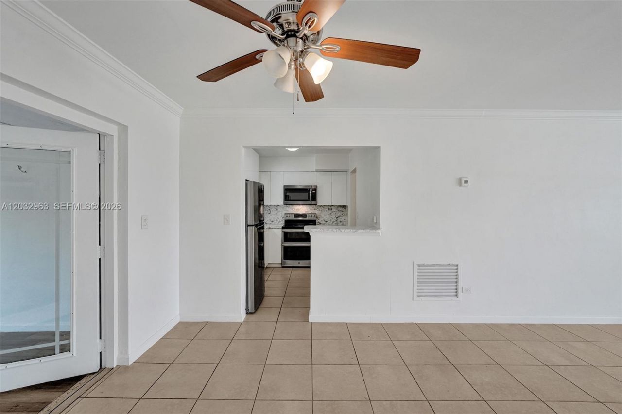 1140 N 74th Way, Hollywood, FL 33024 Photo