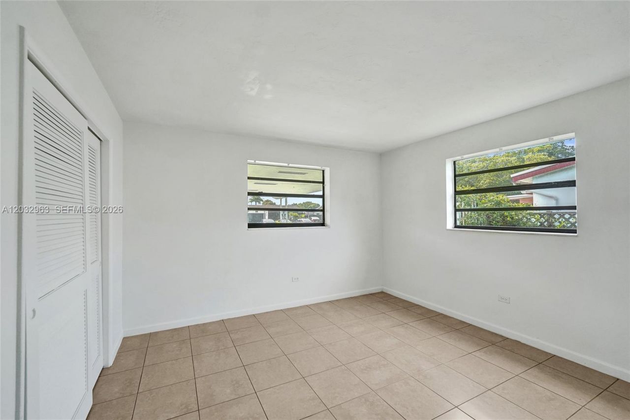 1140 N 74th Way, Hollywood, FL 33024 Photo