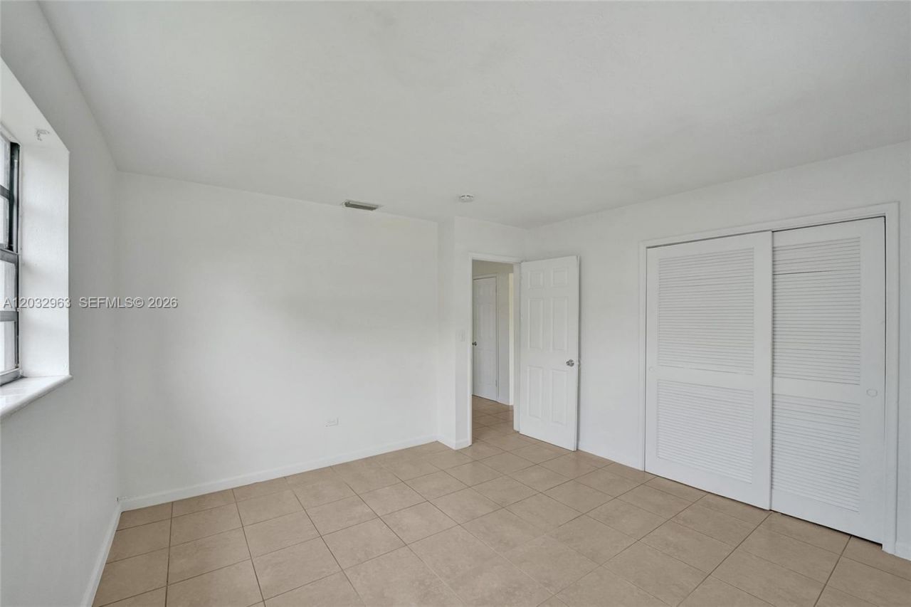 1140 N 74th Way, Hollywood, FL 33024 Photo