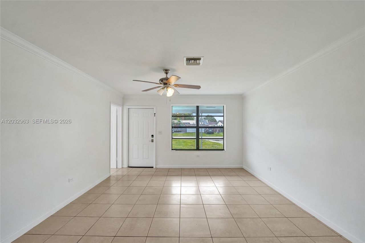 1140 N 74th Way, Hollywood, FL 33024 Photo