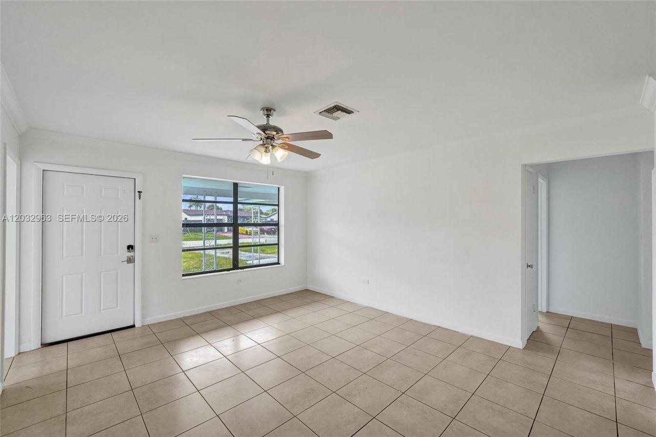 1140 N 74th Way, Hollywood, FL 33024 Photo