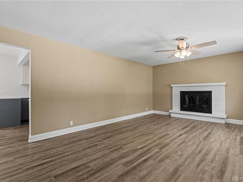 6978 Southern Vista Drive, Enon Vlg, OH 45323 Photo 9