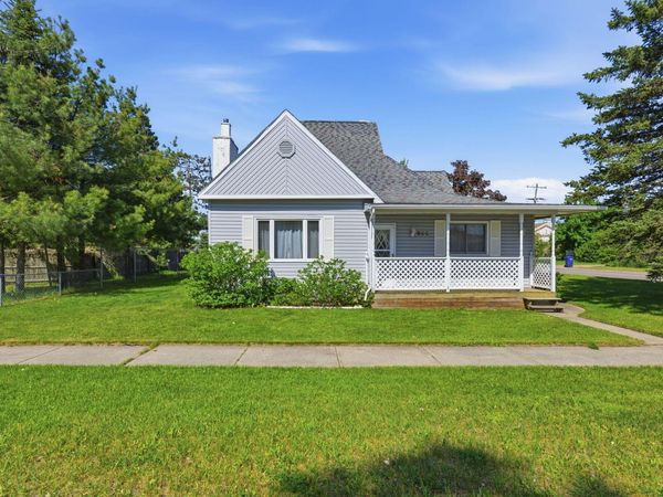 502 S Court Avenue, Gaylord, MI 49735