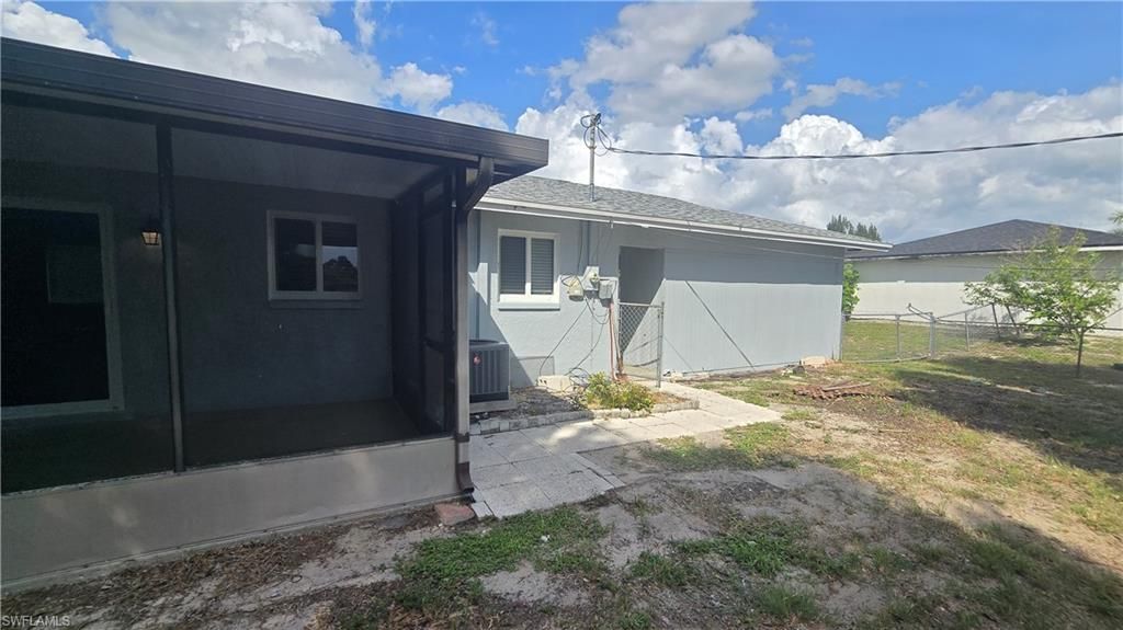18448 Iris Rd , Fort Myers, FL 33967 Photo