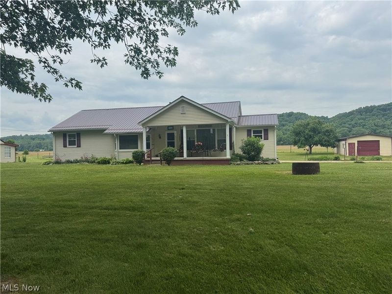 7885 Old River, Philo, OH 43771 Photo 2
