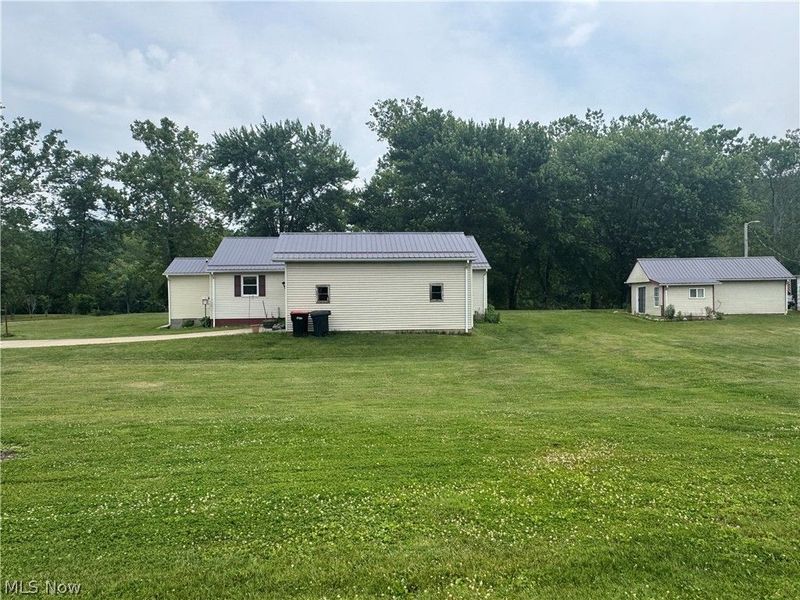 7885 Old River, Philo, OH 43771 Photo 6